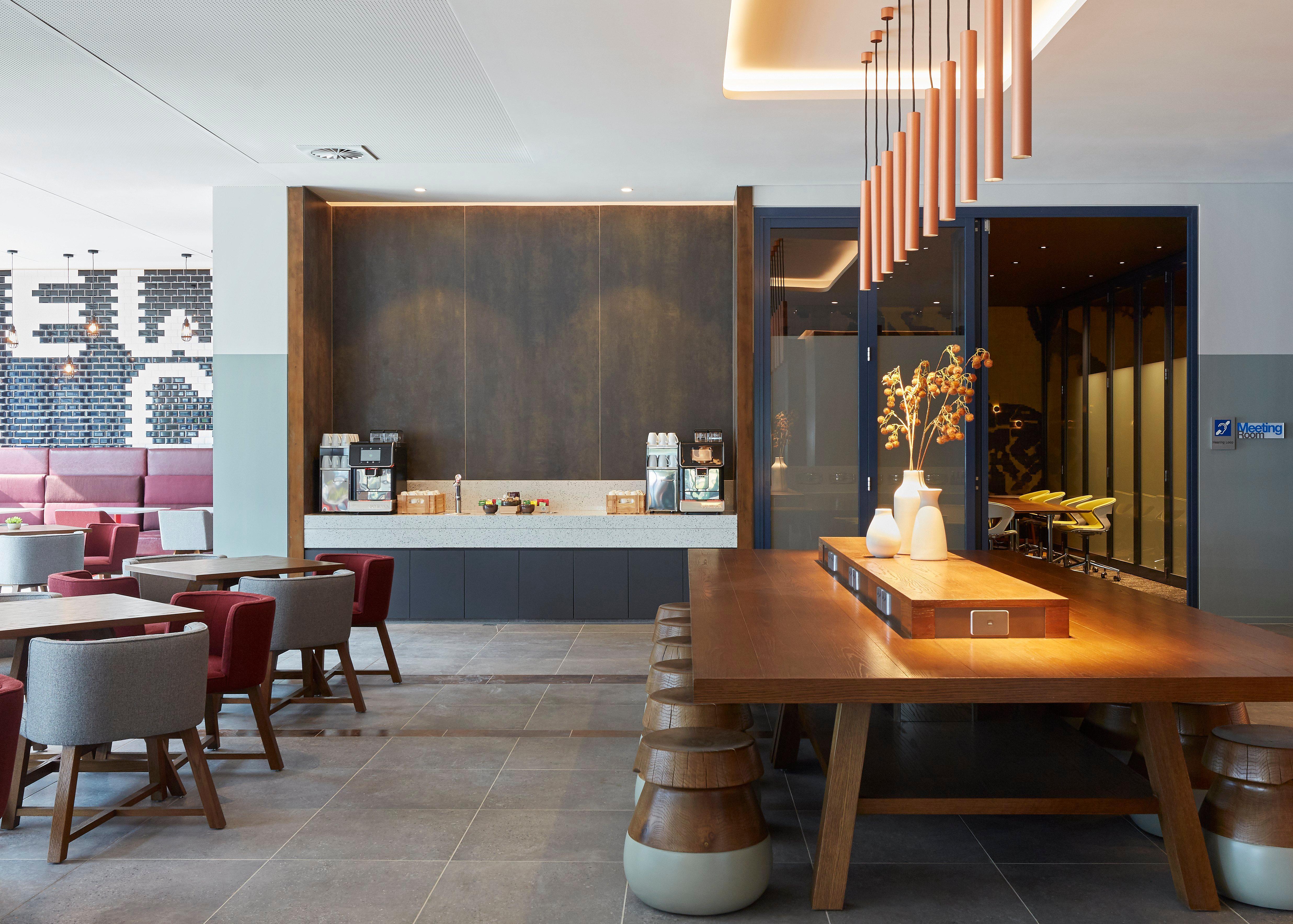 Holiday Inn Express Newcastle By Ihg Zewnętrze zdjęcie